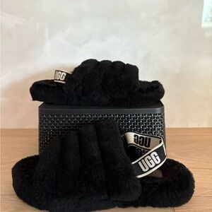 UGG women’s black slippers with strap attached work once size 5